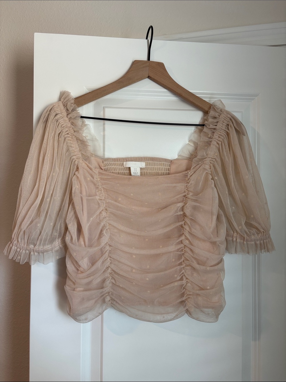 H&M Blush Dot Mesh Ruched Puff Sleeve Blouse - Nude